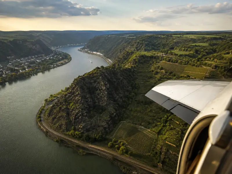Loreley und Mittelrhein aus der Luft