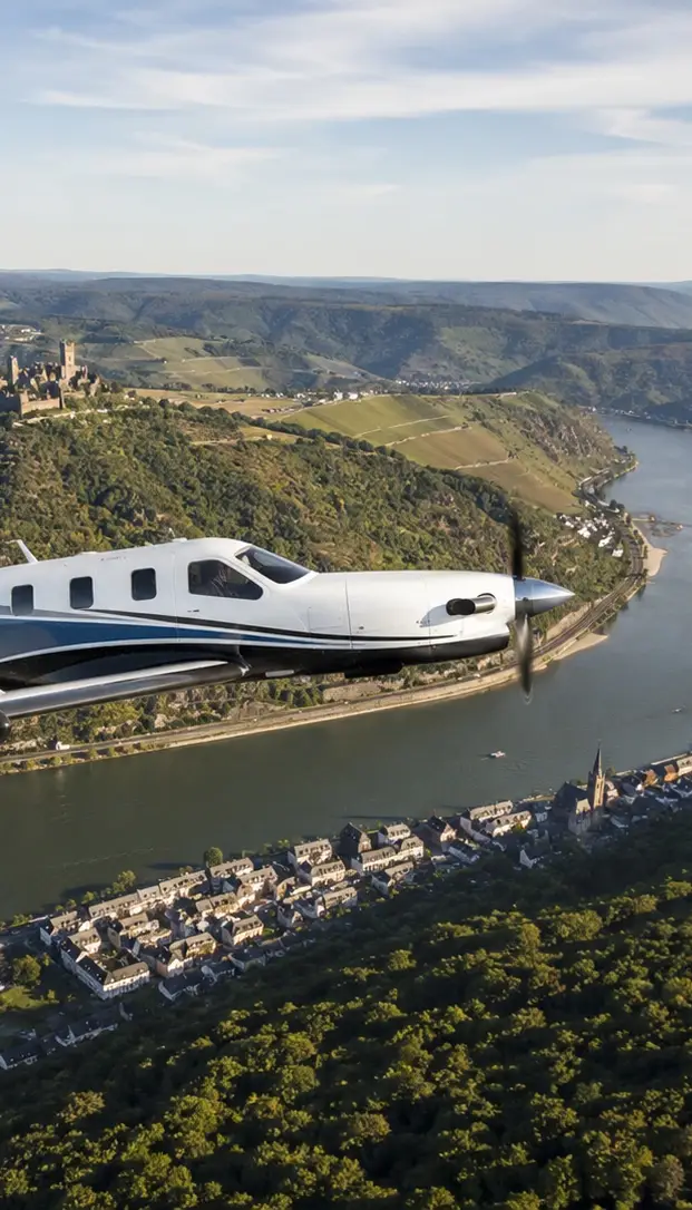 Privatflug über dem Mittelrhein